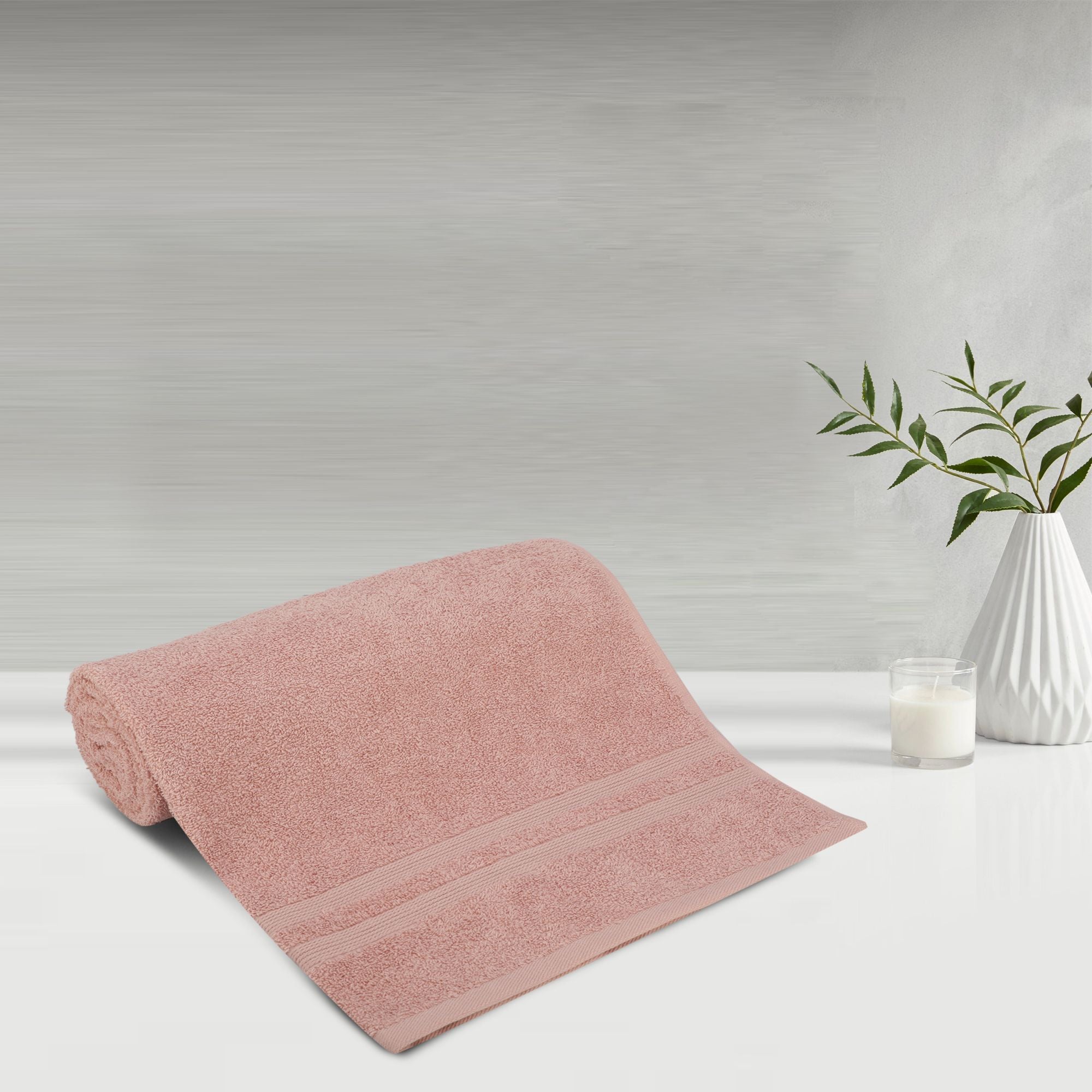 Lush & Beyond 500 GSM Bath Towel (Peach)