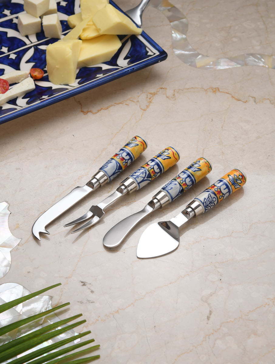 Stainless Steel Set Of 4 Cutlery With Fork Spreader Cake Server And Knife With Yellow Ceramic Handle