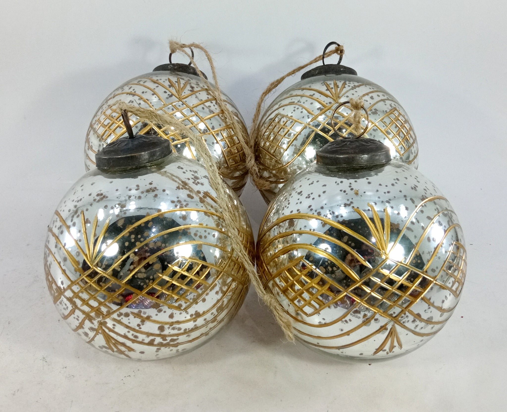 Hand Etched And Hand Paint Glass Ornaments Set Of 4 Pcs