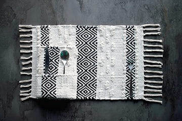 Handwoven Boho Pocket Placemat (Black And White)