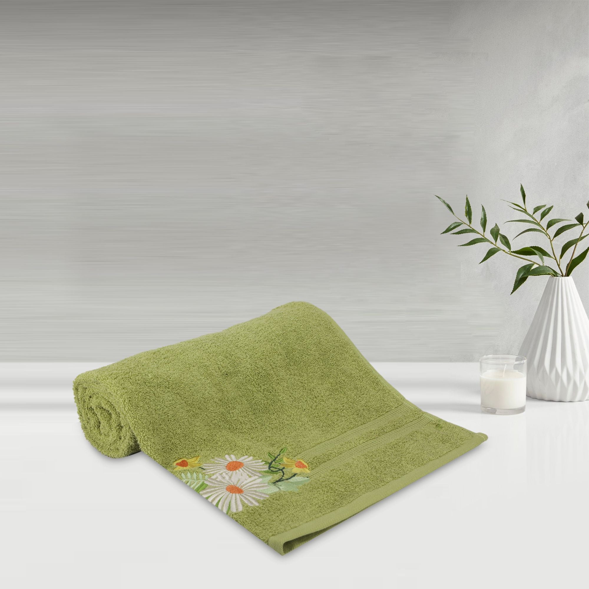 500 GSM Embroidered Bath Towel (Flower_Light Green)