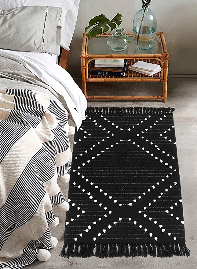 Handwoven Black Tassel Rug