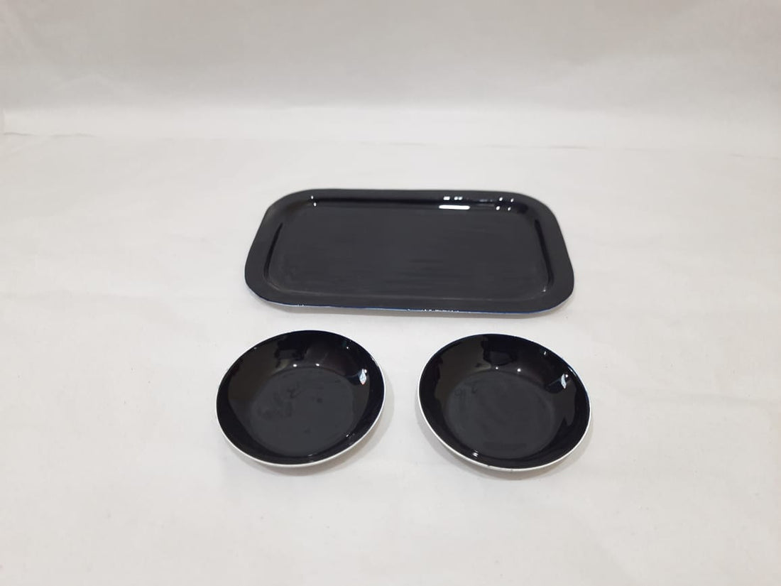 Dinnerware Serving Tray With Bowls Made Of Iron With Decal Enamel Finishing