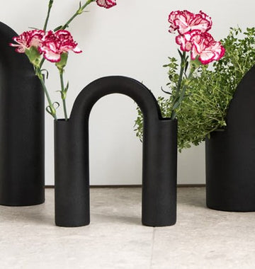 Handmade Bridge Black Vase (small)