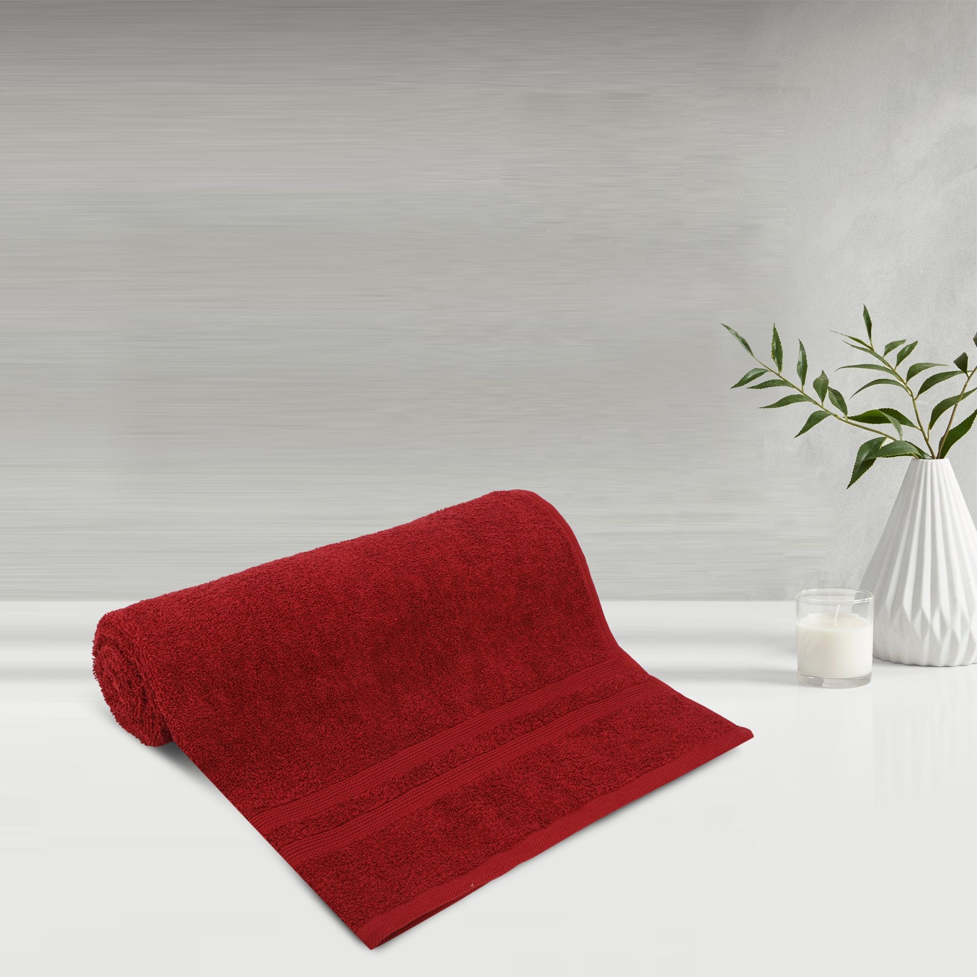 Lush & Beyond 500 GSM Bath Towel (Red)