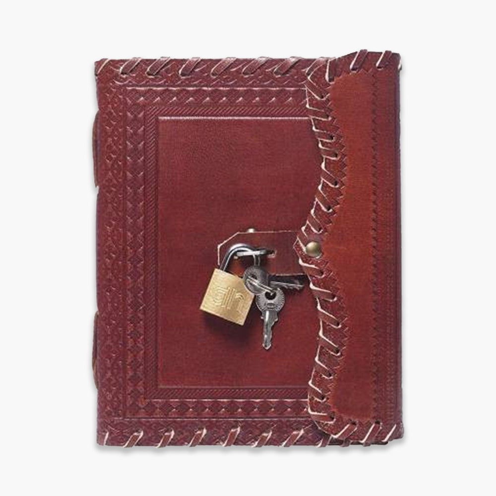 Handmade Leather Journal With Lock Details