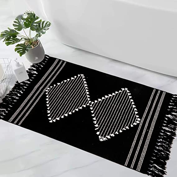 Black Tassel Rug