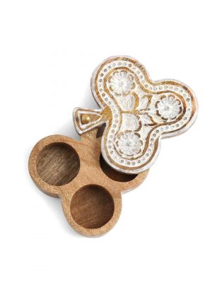 Handcarved Flower Design Box In Whitewash Finish