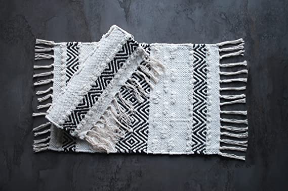 Handwoven Boho Pocket Placemat (Black And White)