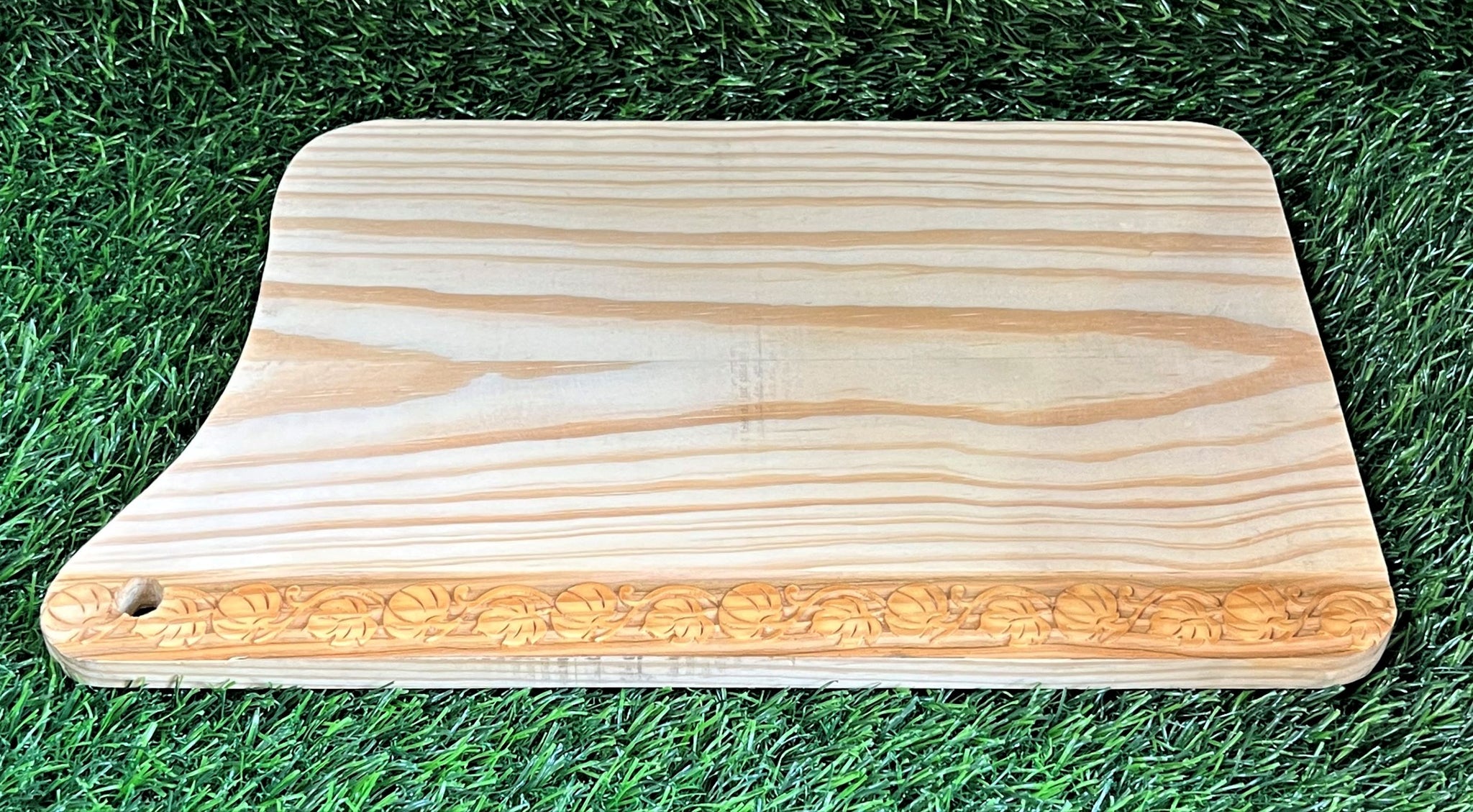 Pinewood Chopping Board